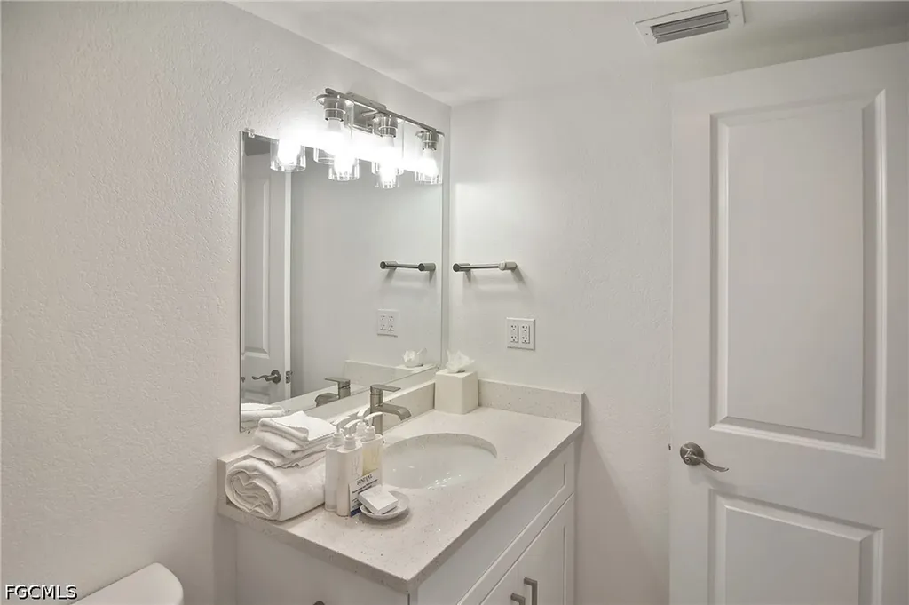 1501 Middle Gulf Drive Sanibel FL 33957