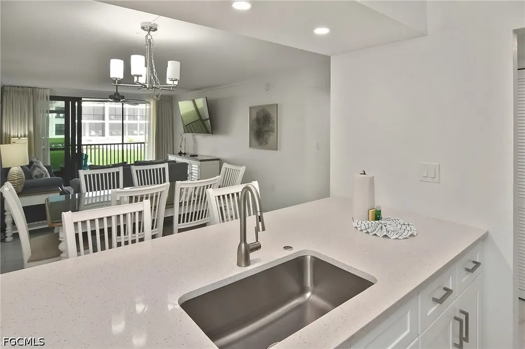 1501 Middle Gulf Drive Sanibel FL 33957