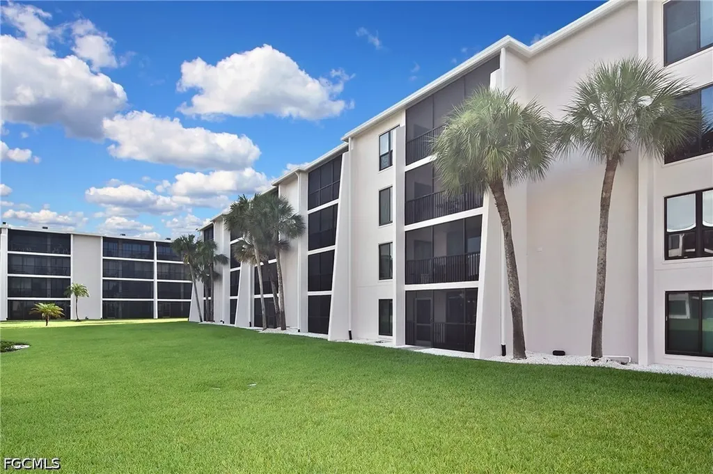 1501 Middle Gulf Drive Sanibel FL 33957