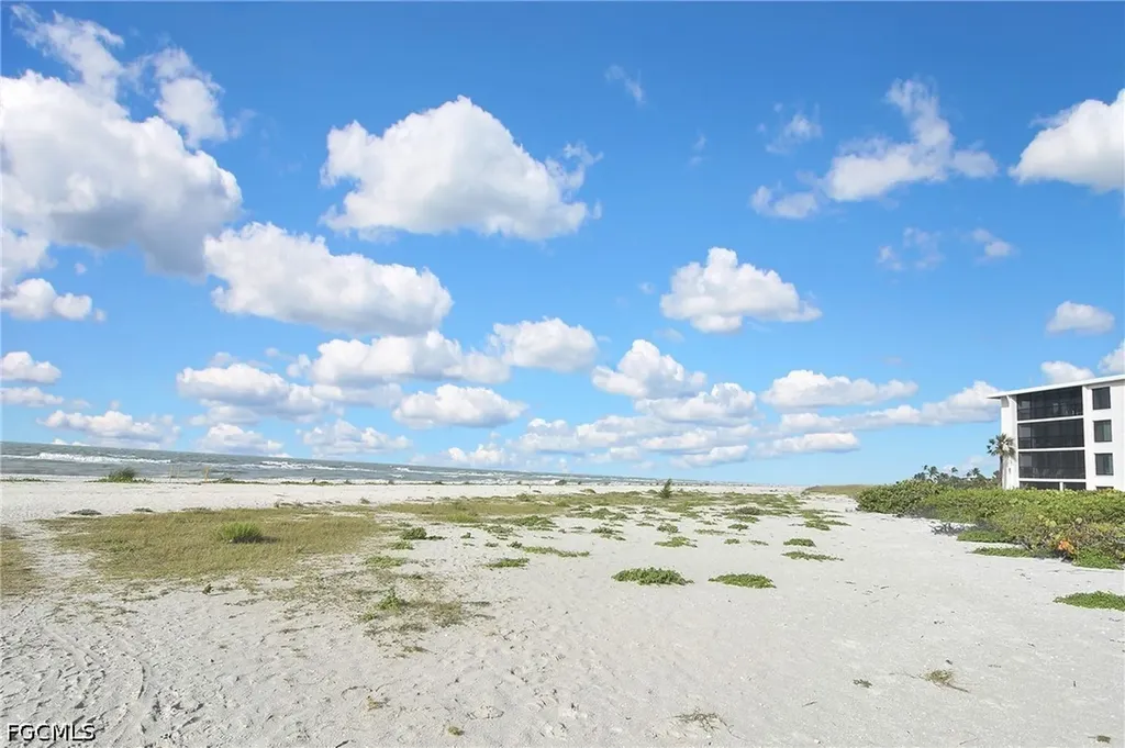 1501 Middle Gulf Drive Sanibel FL 33957