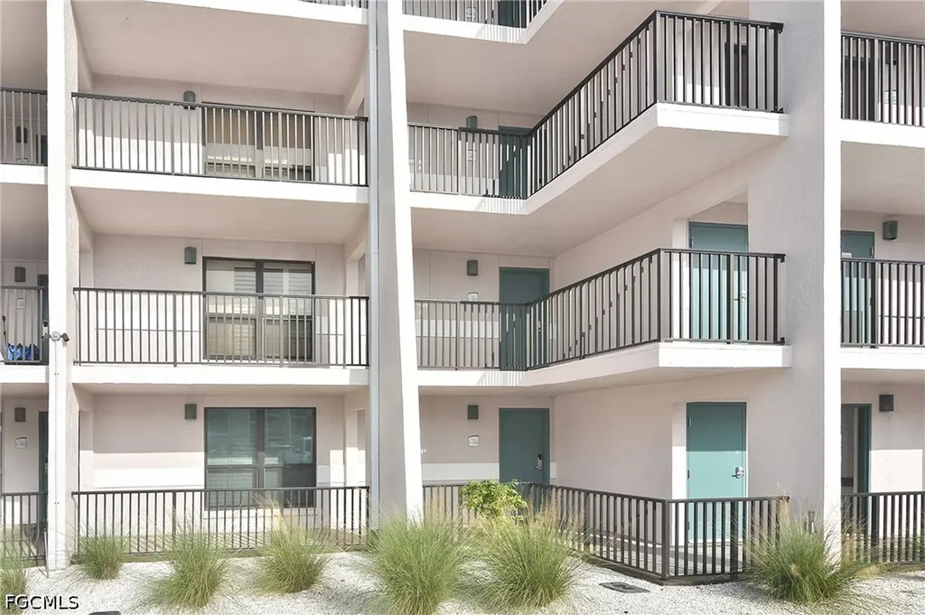 1501 Middle Gulf Drive Sanibel FL 33957
