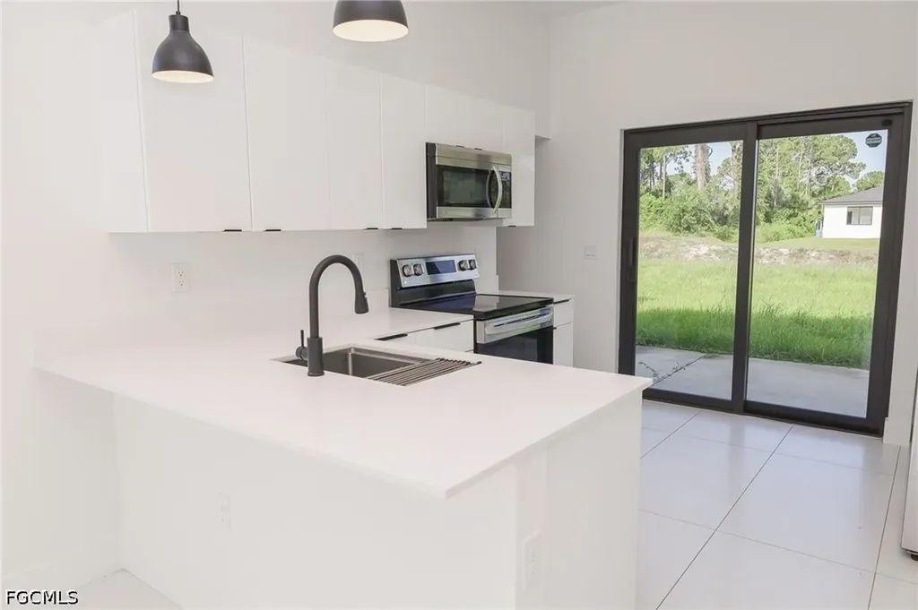 3000 Tena Avenue S Lehigh Acres FL 33976