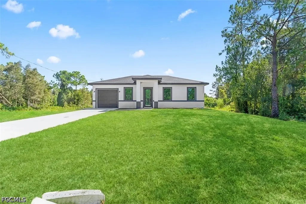 1553 Meadow Road Lehigh Acres FL 33976