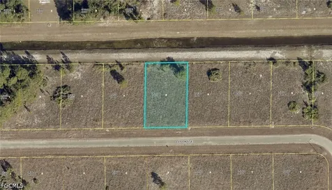 1113 Easton Street E Lehigh Acres FL 33974