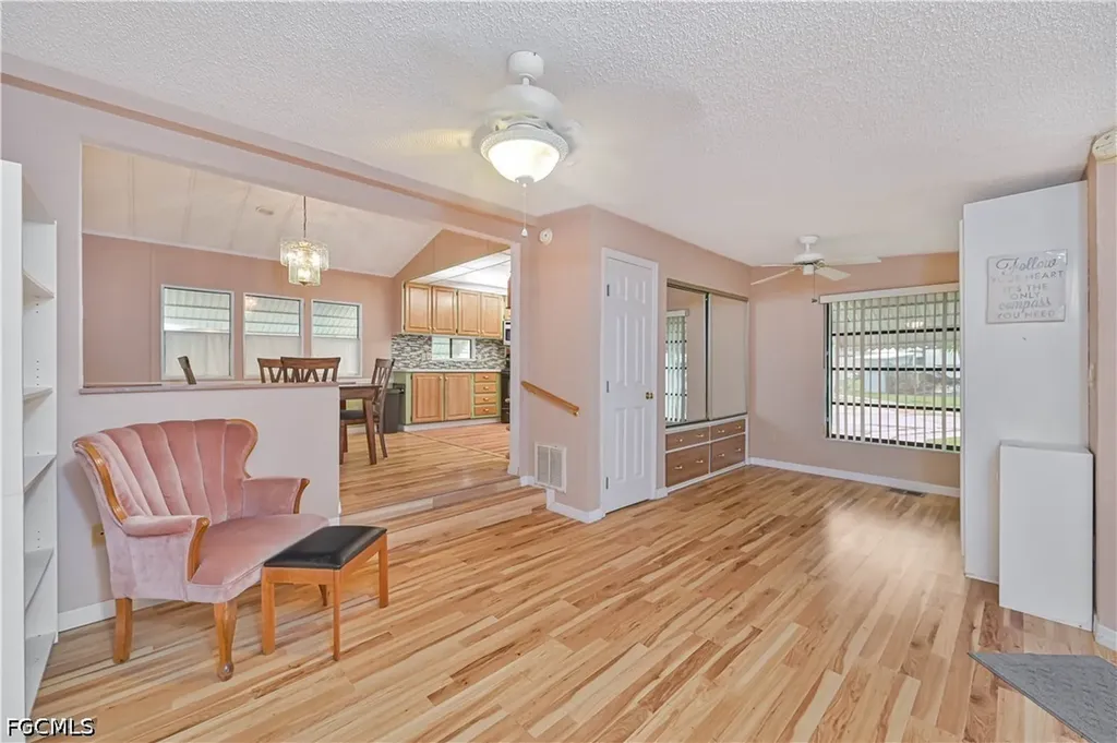 Estero FL 33928