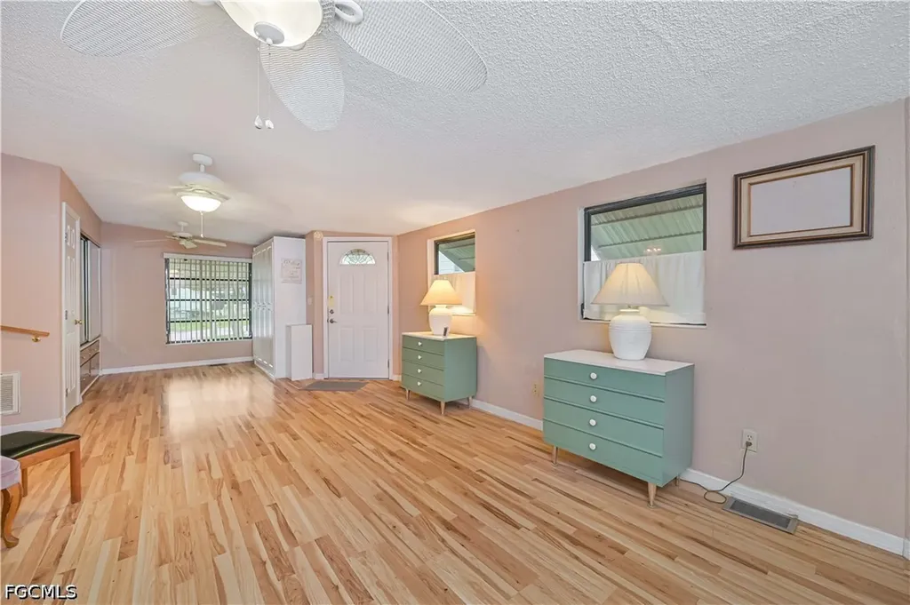 Estero FL 33928