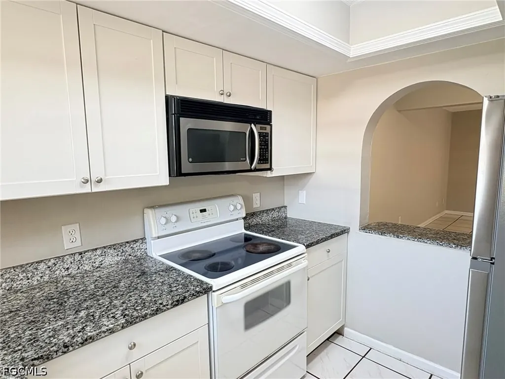 1123 SW 48th Terrace Cape Coral FL 33914