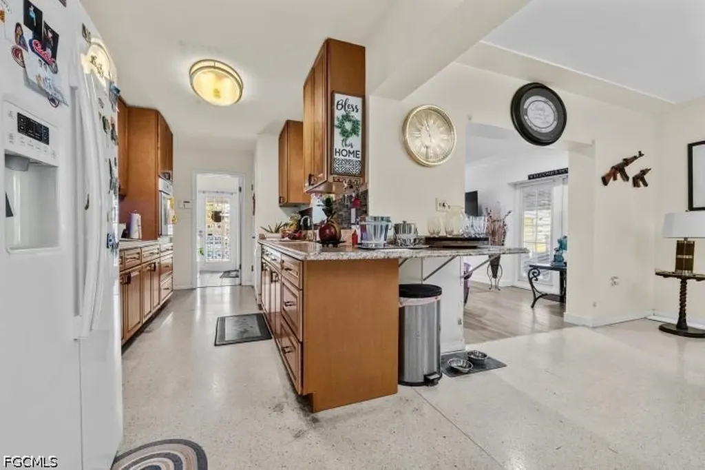 312 W Circle Drive Clewiston FL 33440