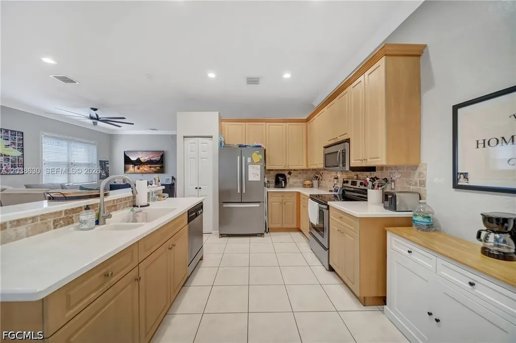 1531 SW 194th Terrace Pembroke Pines FL 33029