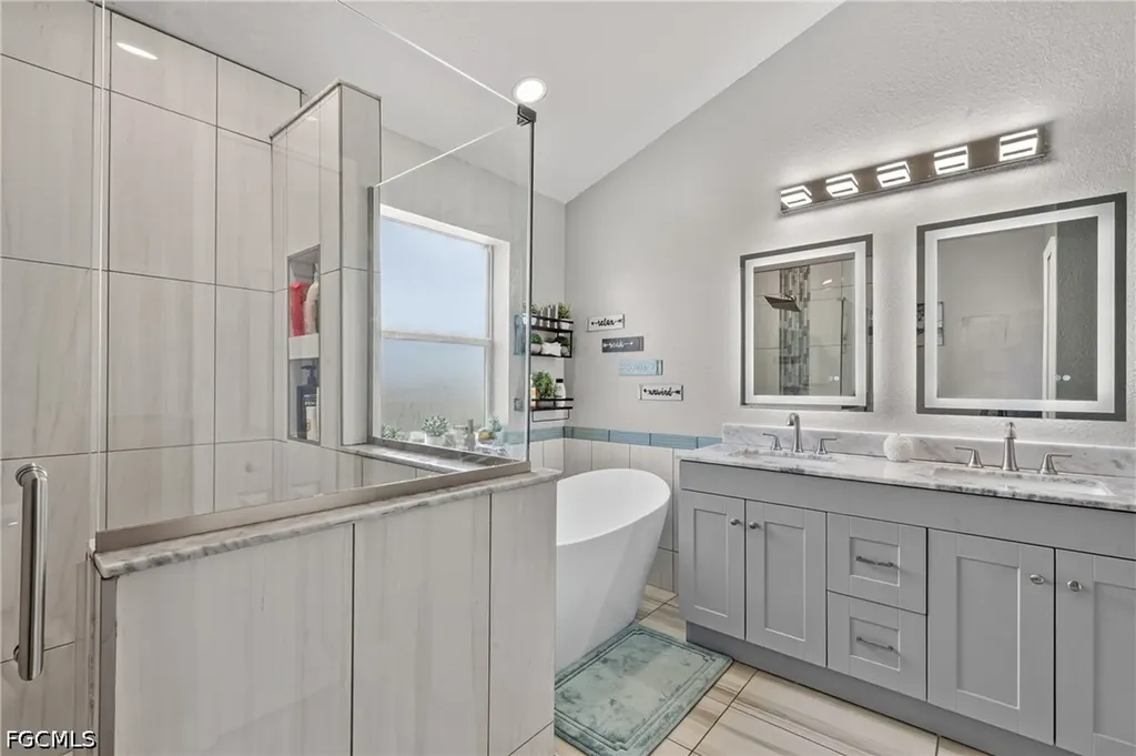 415 SE 15th Terrace Cape Coral FL 33990