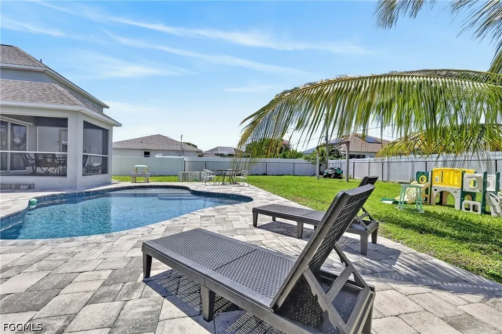 415 SE 15th Terrace Cape Coral FL 33990