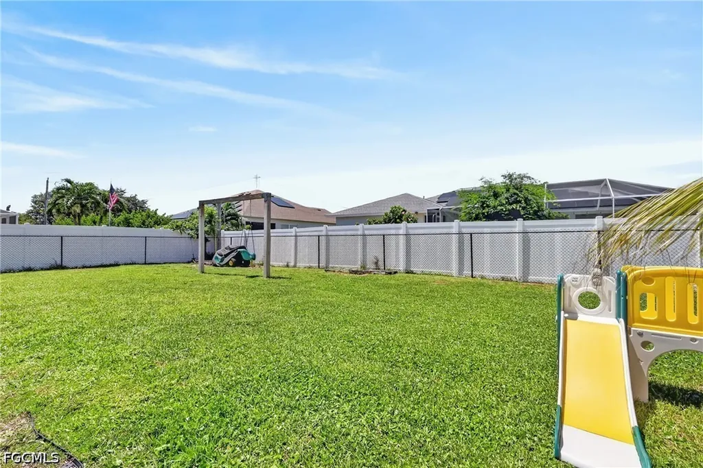 415 SE 15th Terrace Cape Coral FL 33990