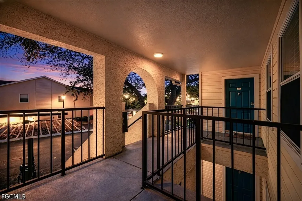 12561 Equestrian Circle Fort Myers FL 33907