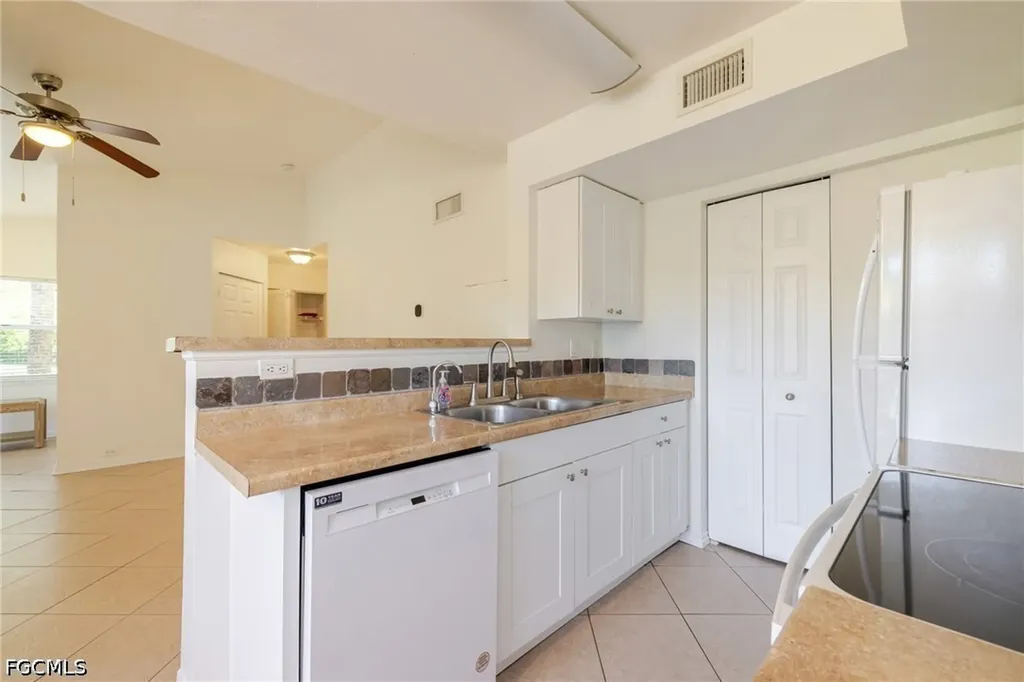 12561 Equestrian Circle Fort Myers FL 33907