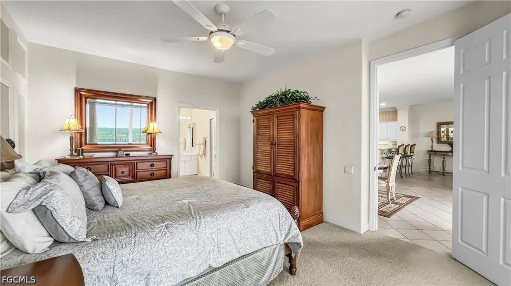 9121 S Southmont Cove Fort Myers FL 33908