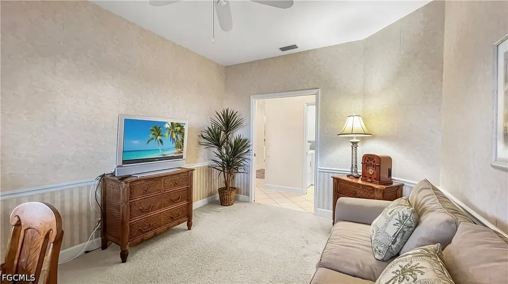 9121 S Southmont Cove Fort Myers FL 33908