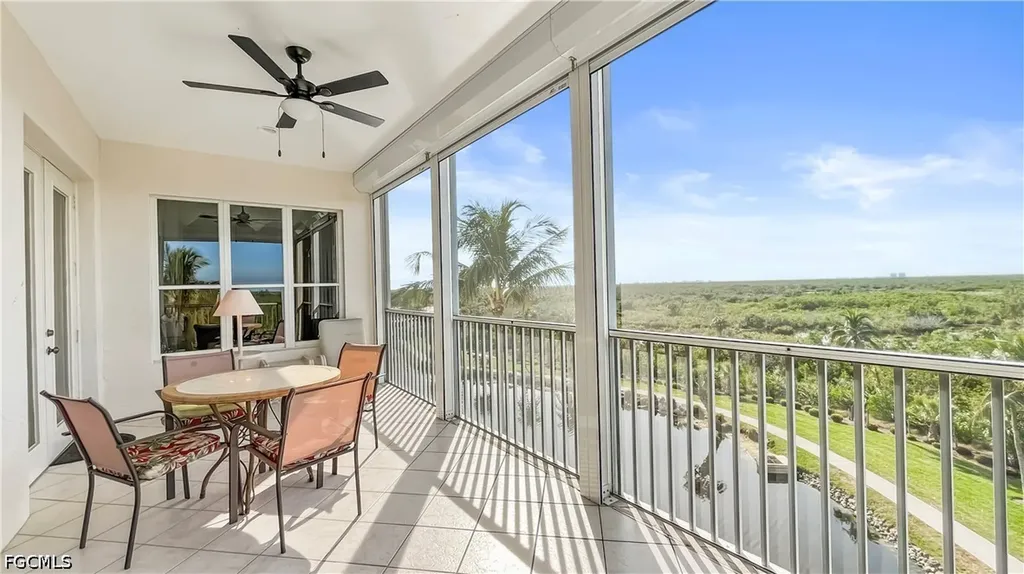9121 S Southmont Cove Fort Myers FL 33908