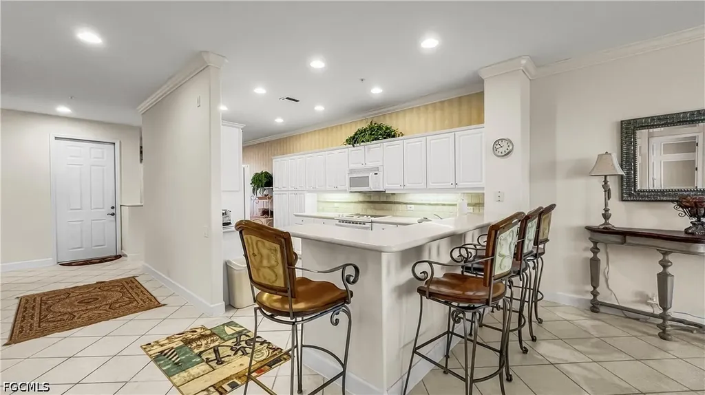 9121 S Southmont Cove Fort Myers FL 33908