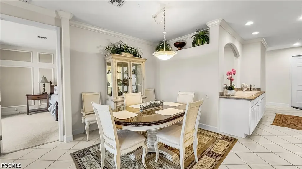 9121 S Southmont Cove Fort Myers FL 33908