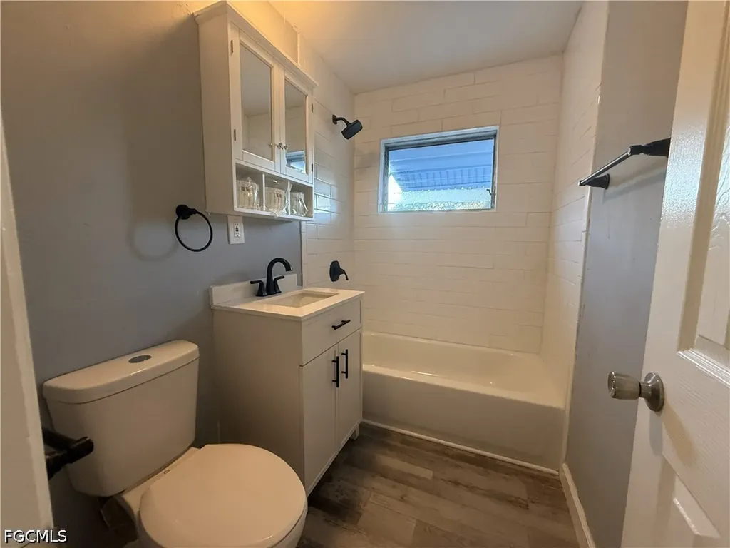 1129 Cherokee Avenue Lehigh Acres FL 33936