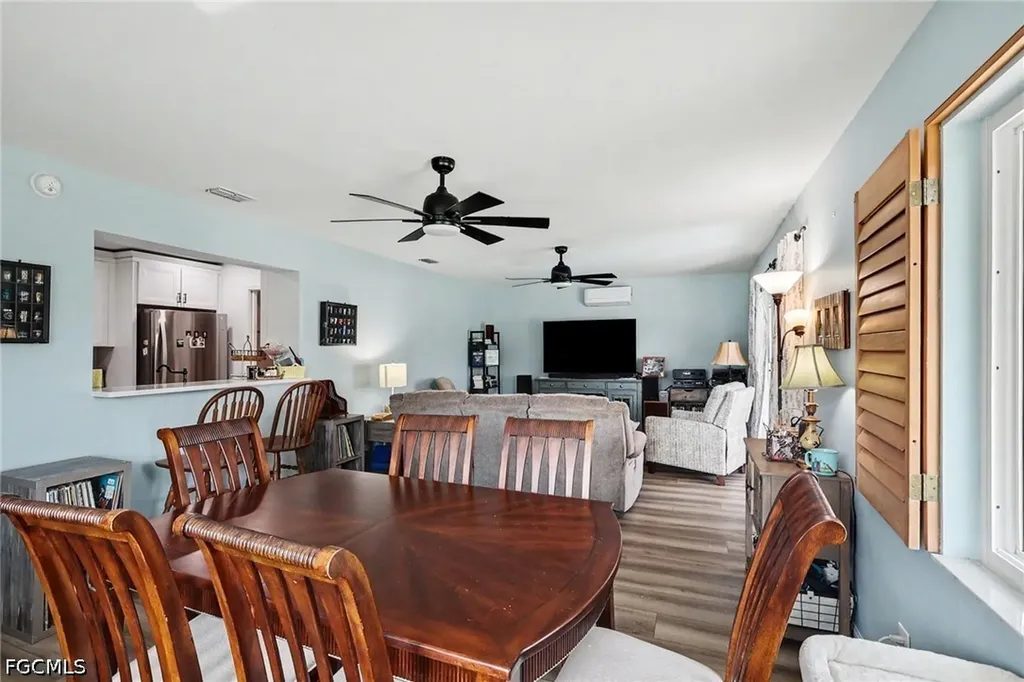 5411 Loyola Lane Fort Myers FL 33908
