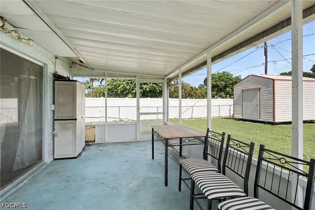 5411 Loyola Lane Fort Myers FL 33908