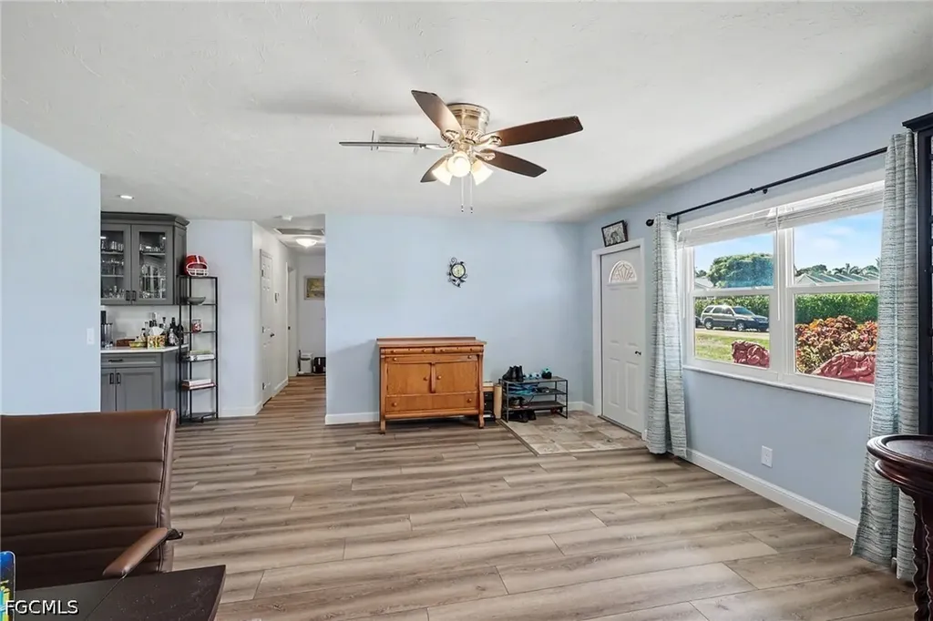 5411 Loyola Lane Fort Myers FL 33908