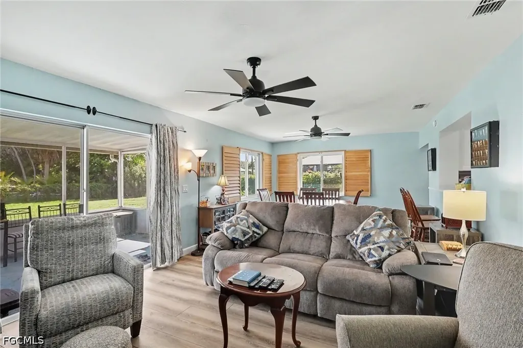 5411 Loyola Lane Fort Myers FL 33908