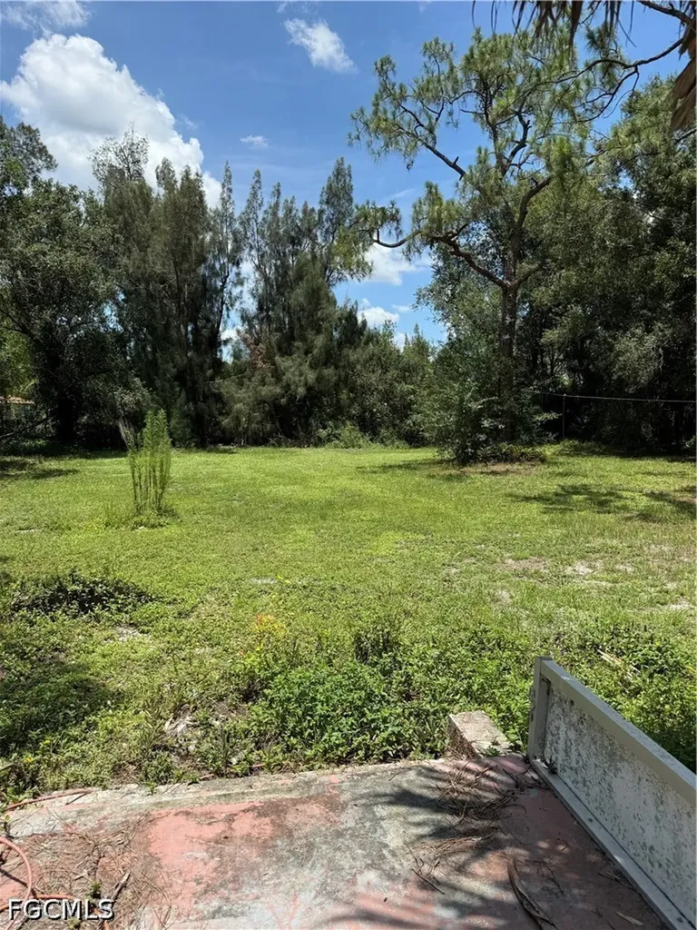 1325 Laurel Drive North Fort Myers FL 33917