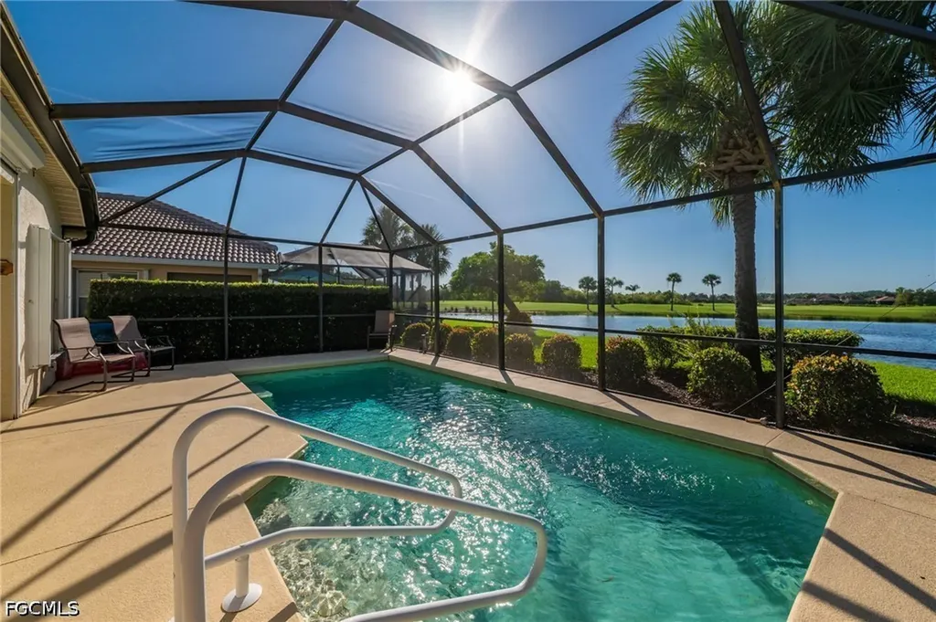 10083 Oakhurst Way Fort Myers FL 33913