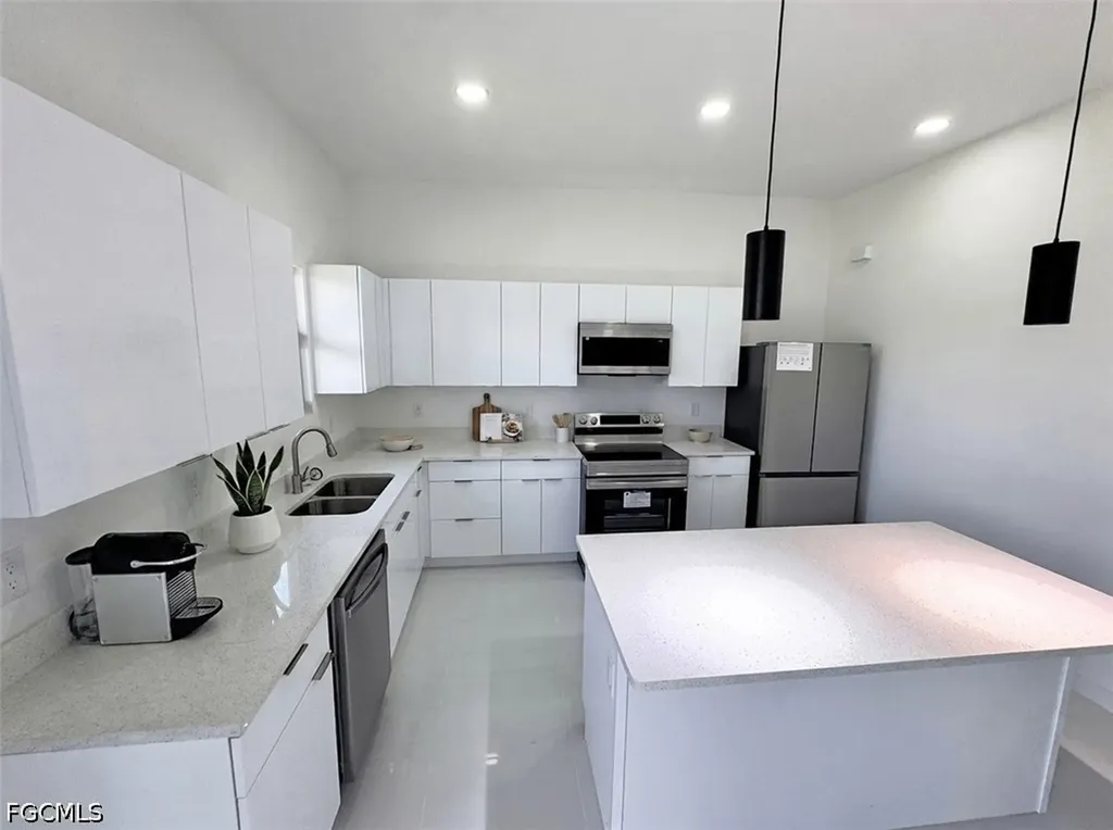 4206 NW 32nd Lane Cape Coral FL 33993