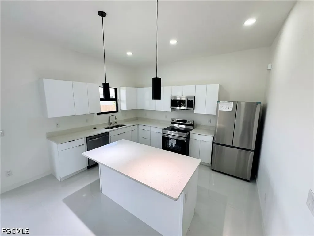 4206 NW 32nd Lane Cape Coral FL 33993