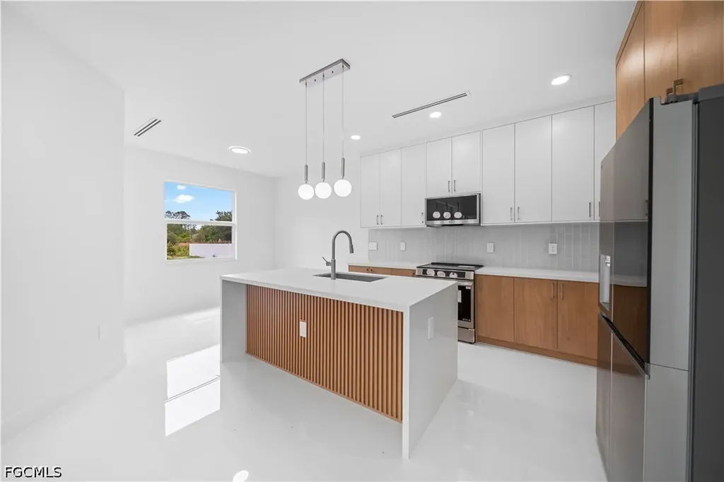 1506 Richmond Avenue N Lehigh Acres FL 33972