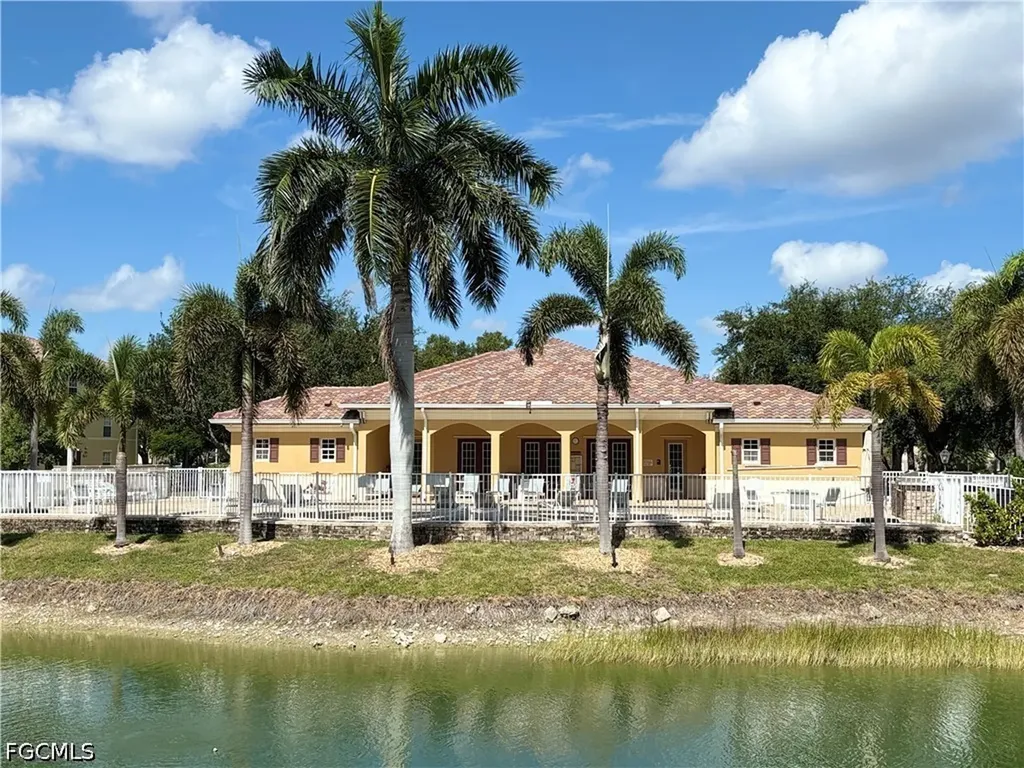 4121 Residence Drive Fort Myers FL 33901