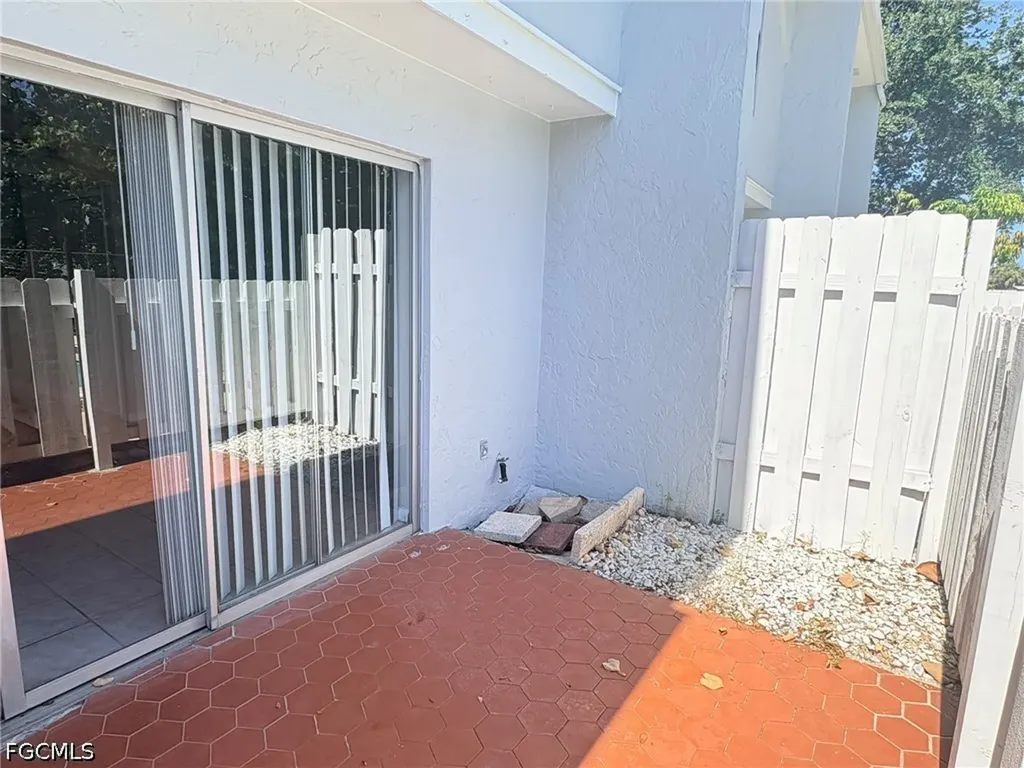 1123 SW 48th Terrace Cape Coral FL 33914