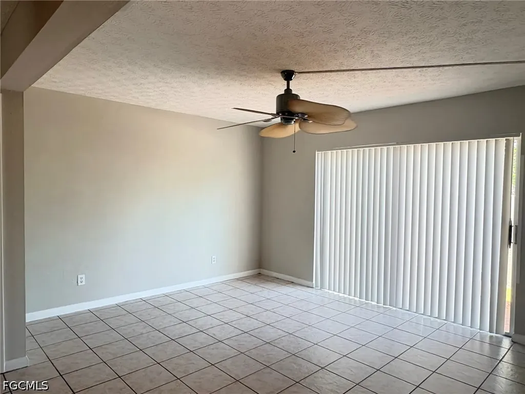 1123 SW 48th Terrace Cape Coral FL 33914