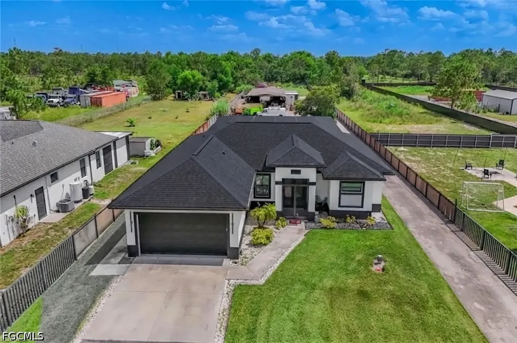 2968 41st Avenue NE Naples FL 34120