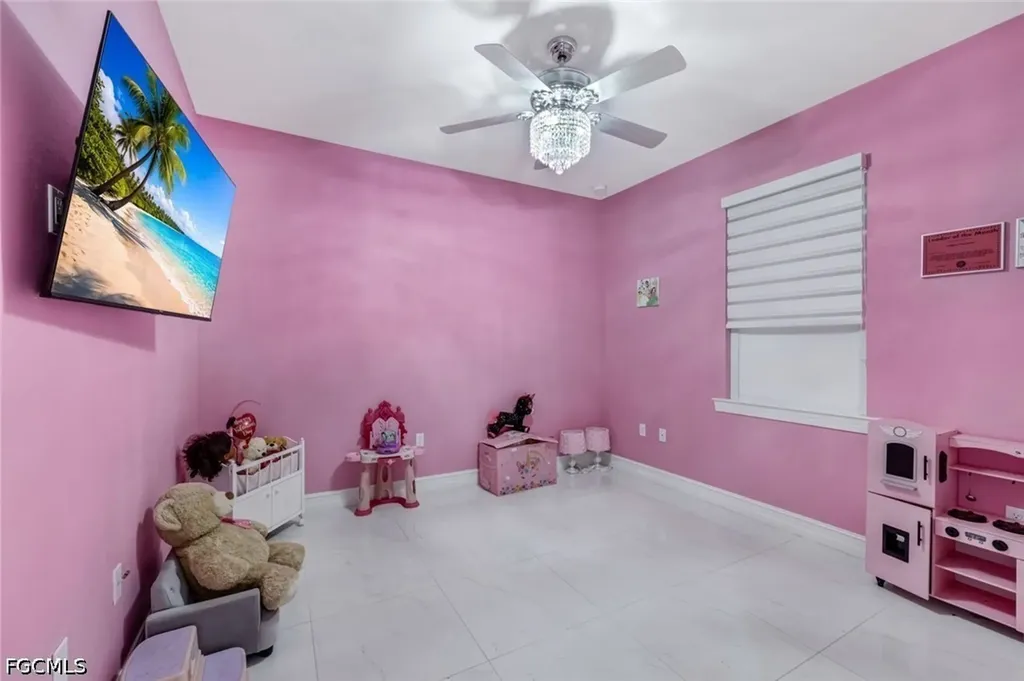 2968 41st Avenue NE Naples FL 34120