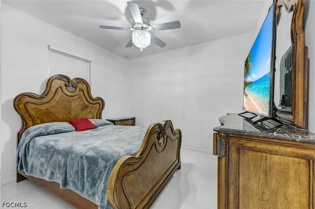 2968 41st Avenue NE Naples FL 34120