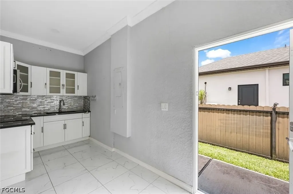 2968 41st Avenue NE Naples FL 34120