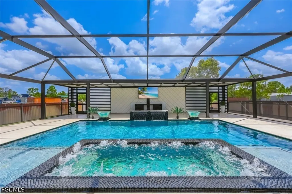 2968 41st Avenue NE Naples FL 34120