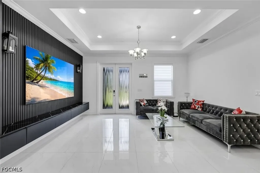 2968 41st Avenue NE Naples FL 34120