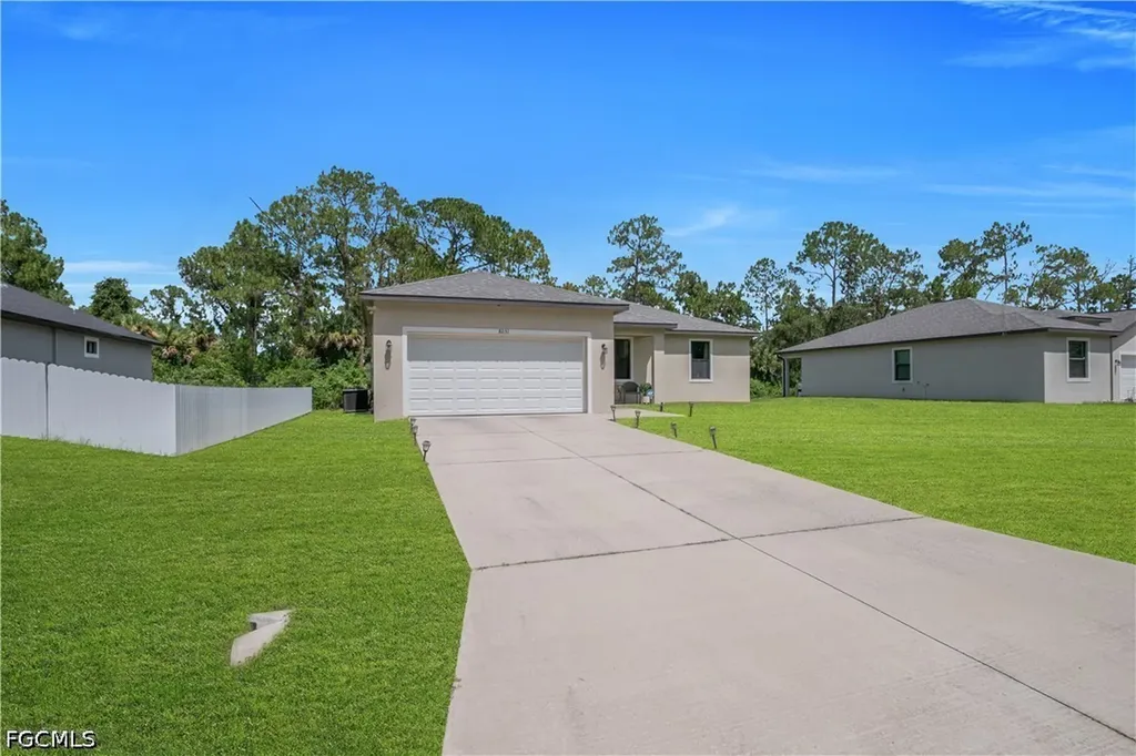 8031 Sandy Circle Labelle FL 33935