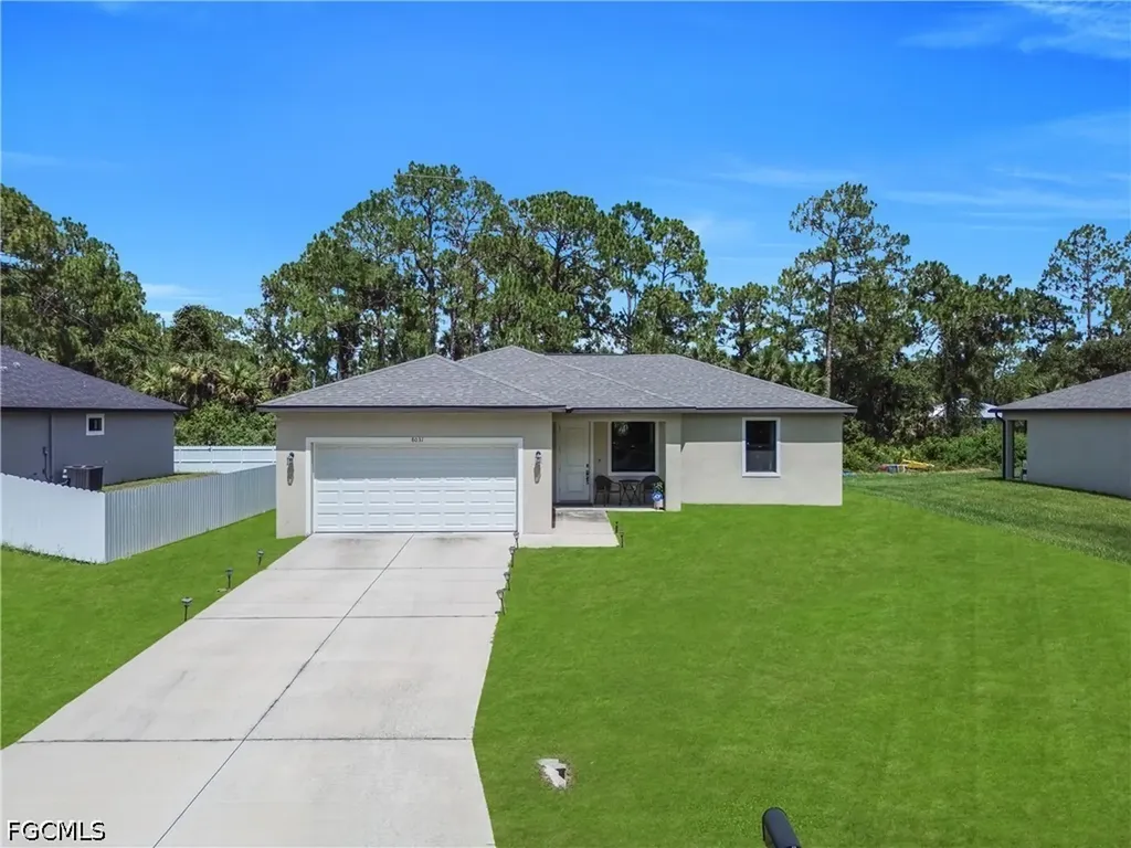 8031 Sandy Circle Labelle FL 33935