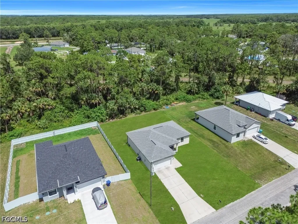 8031 Sandy Circle Labelle FL 33935