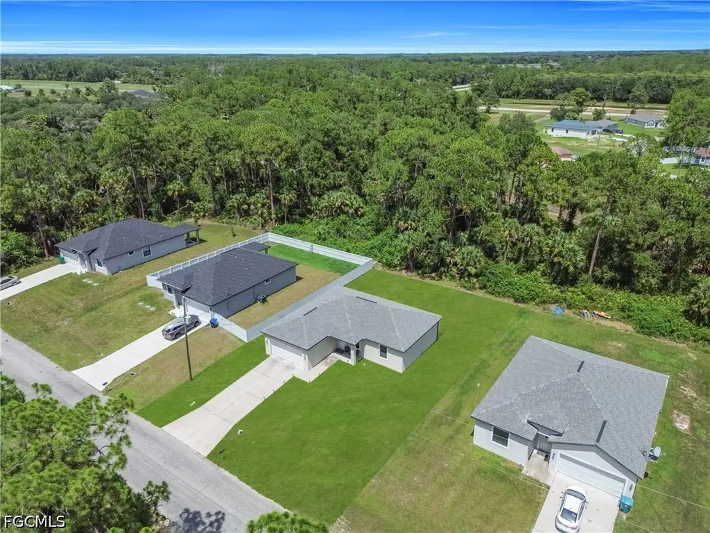 8031 Sandy Circle Labelle FL 33935
