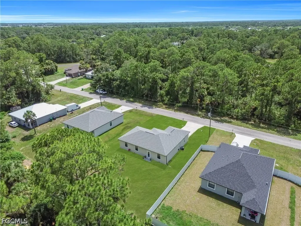 8031 Sandy Circle Labelle FL 33935