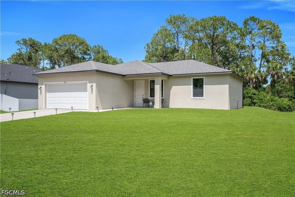 8031 Sandy Circle Labelle FL 33935