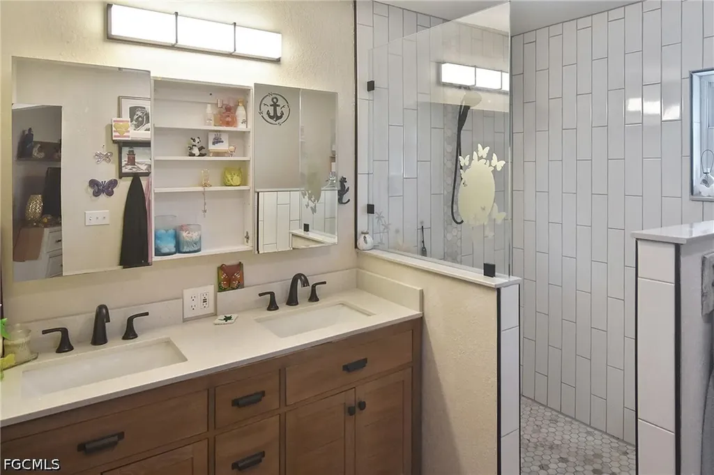 1414 SE 18th Terrace Cape Coral FL 33990