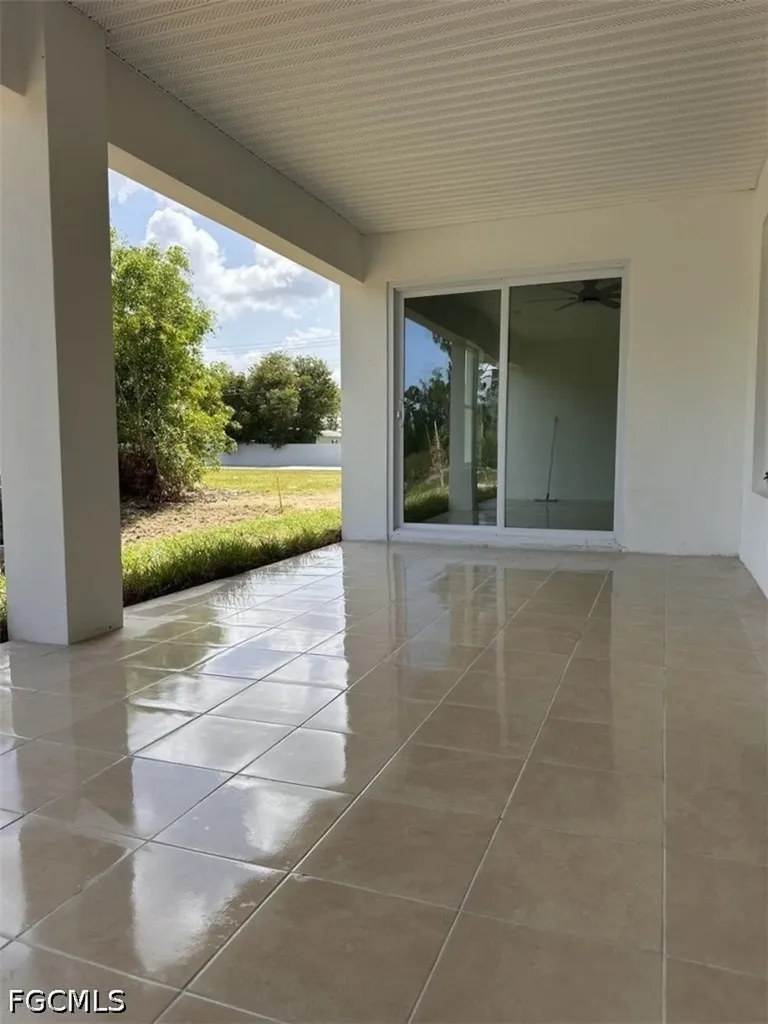2321 NE 39th Street Cape Coral FL 33909